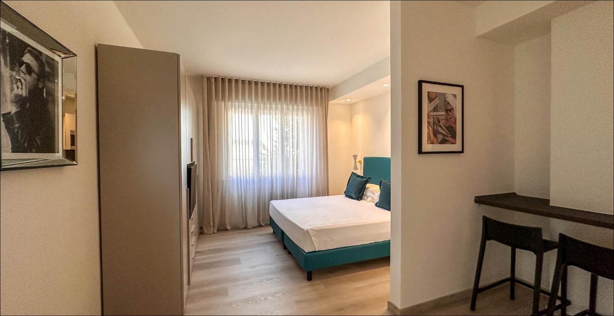 Residence Lungomare - Charming Apartments Riccione Pokoj fotografie