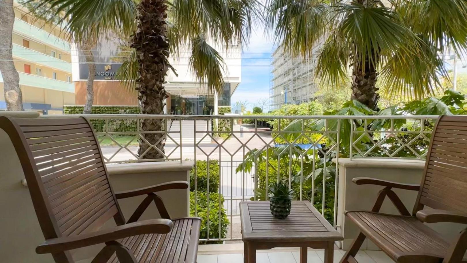 Residence Lungomare - Charming Apartments Riccione Exteriér fotografie